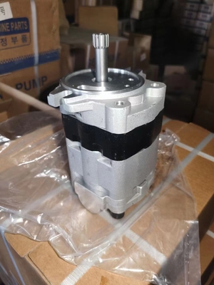 Bomba de engranajes de piezas hidráulicas de excavadora para Kubota KX163 PSVL2-27CG en talleres de reparación de maquinaria